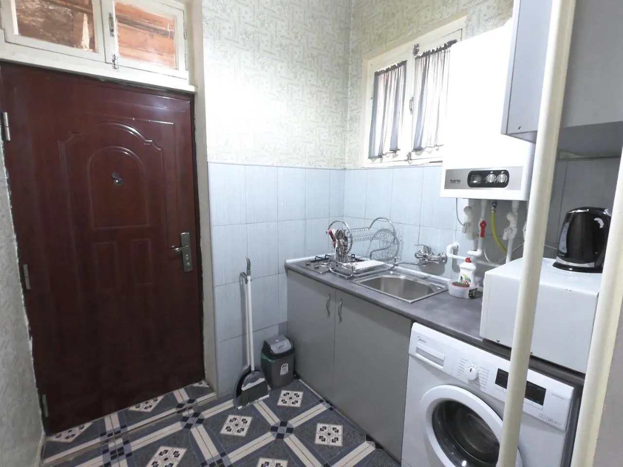 Zuras Great Studio In Old Tbilisi Villa 0*,